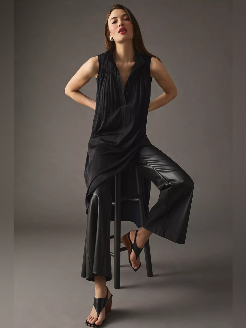 By Anthropologie Black Sleeveless Tunic Top Size M - Picture 4 of 13